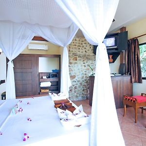 Deluxe Zimmer mit Kingsize-Bett